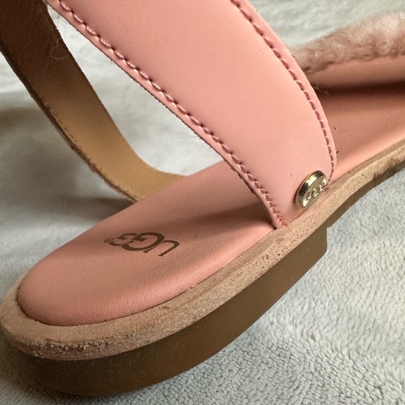 UGG sandals - Picture 2 of 4